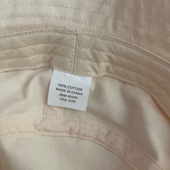 Bundle of Bucket Hats - Picture 6 of 7